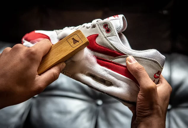 Sneaker lab sneaker cleaner air max 1 brush