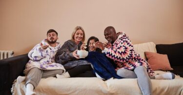 414455429 692565666384109 1639382223998667899 N