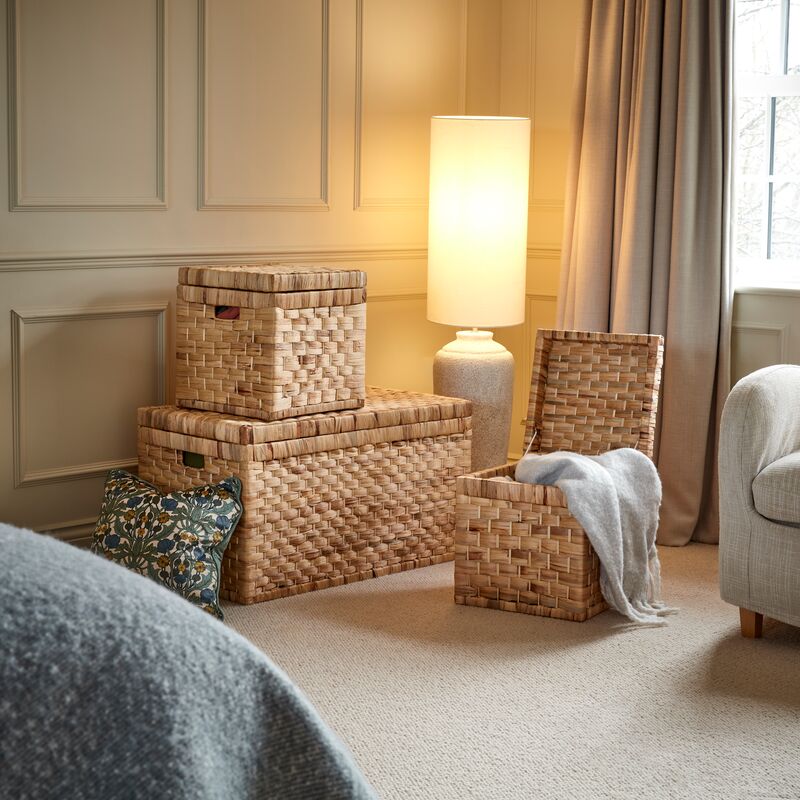 435751719 828517975976049 6561024204849600781 N