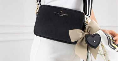 Johnny Loves Rosie Handbag