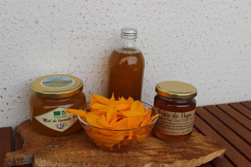 Manuka Doctor is a leading wellness brand known for delivering genuine Manuka honey from New Zealand, carefully produced, tested, and certified to meet high quality standards. Combining the power of nature with scientific verification, the brand has become a go-to choice for people looking to support their health naturally—whether for immunity, digestion, skin health, or everyday wellbeing.