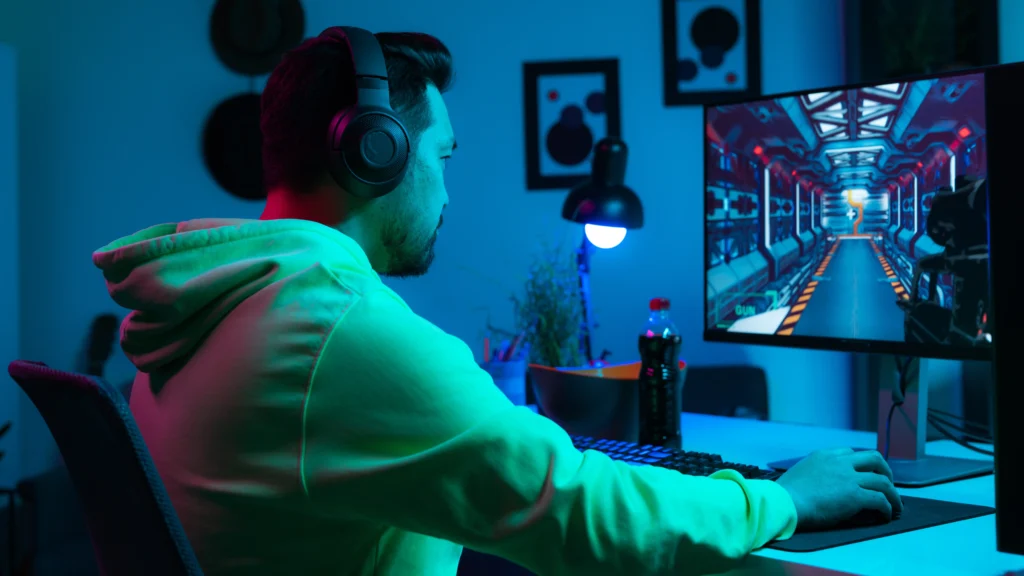 Shutterstock 2053203722