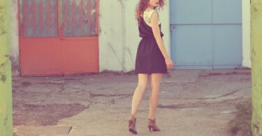 In a world where first impressions are everything and style speaks louder than words, having a wardrobe that’s always ready for the next big moment is essential. Enter Hello Molly — the ultimate destination for trendy, affordable fashion that empowers every girl to live her best, most stylish life without breaking the bank.